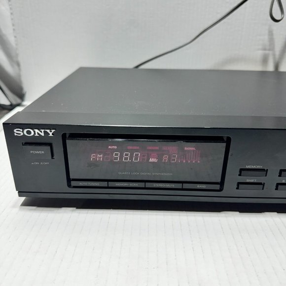 Vintage Sony ST-S110 FM/AM Tuner (WORKNG) - Classic Radio Technology 📻 - Picture 2 of 16